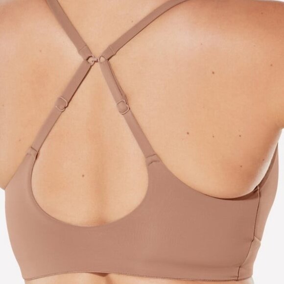 NWT Yitty SZ XS Smoothed Reality Plunge Bra - Moody B*tch Taupe - Picture 3 of 10